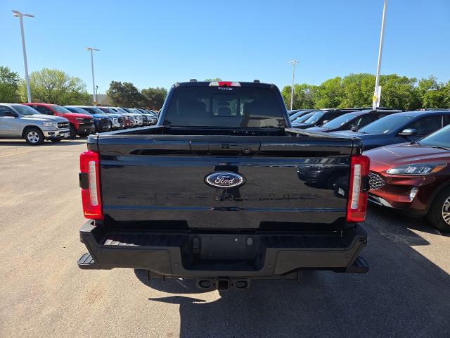 2023 Ford F-350 LARIAT