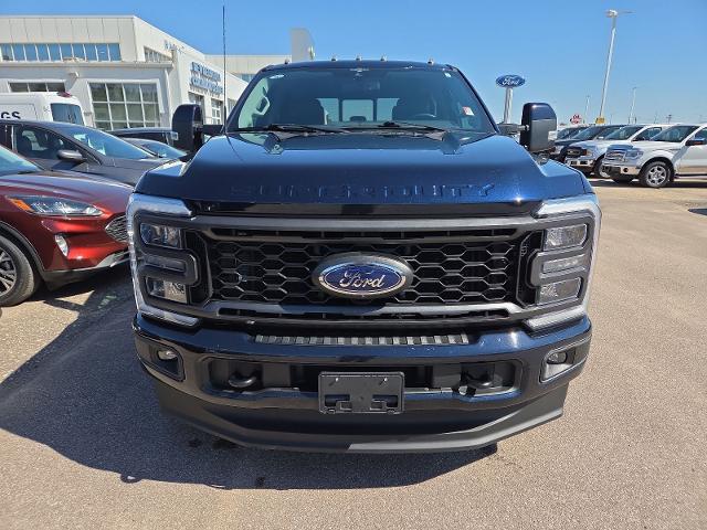 2023 Ford F-350 LARIAT