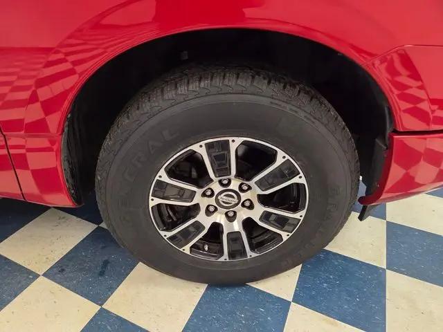 2022 Nissan Titan Crew Cab SV 4x2