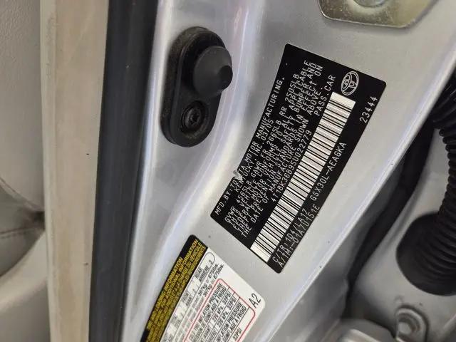 2005 Toyota Avalon XLS