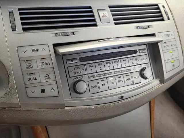 2005 Toyota Avalon XLS