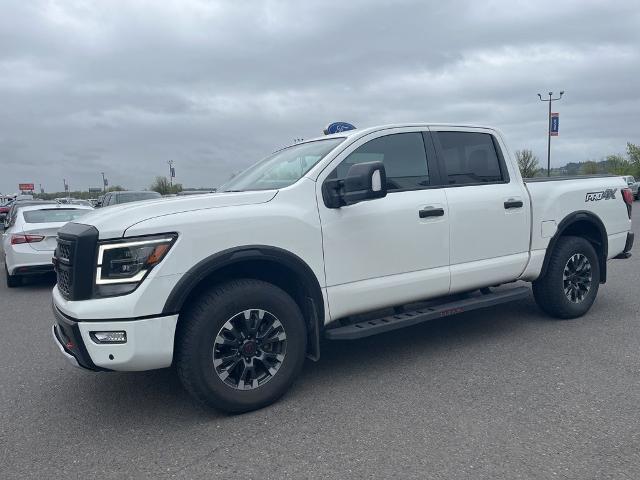 2024 Nissan Titan Crew Cab PRO-4X 4x4