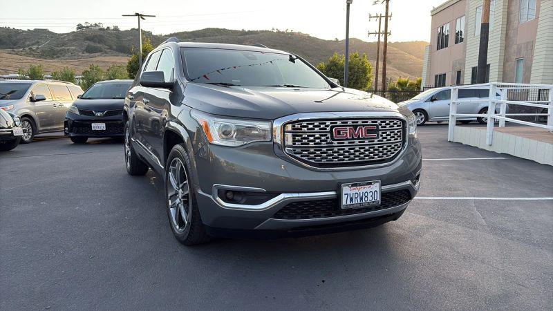 2017 GMC Acadia Denali