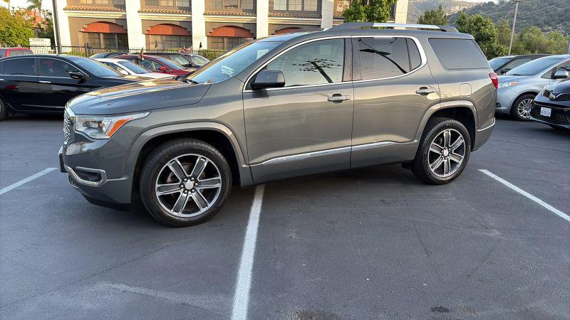 2017 GMC Acadia Denali