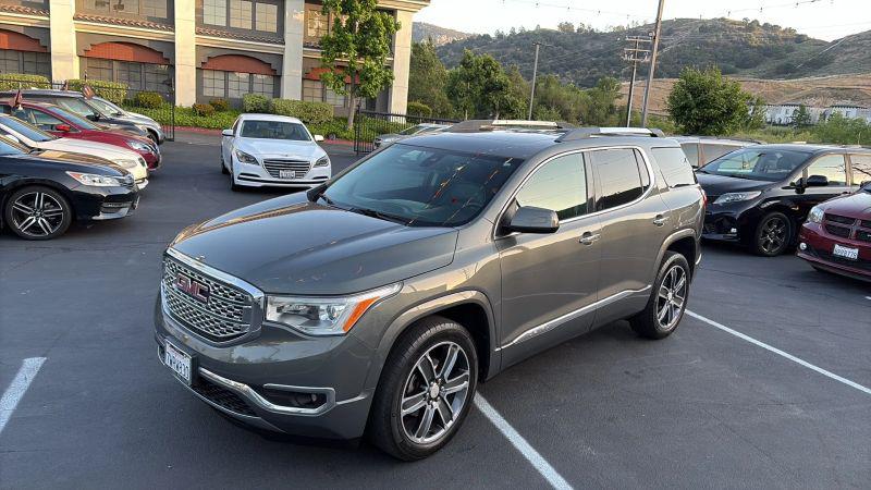 2017 GMC Acadia Denali