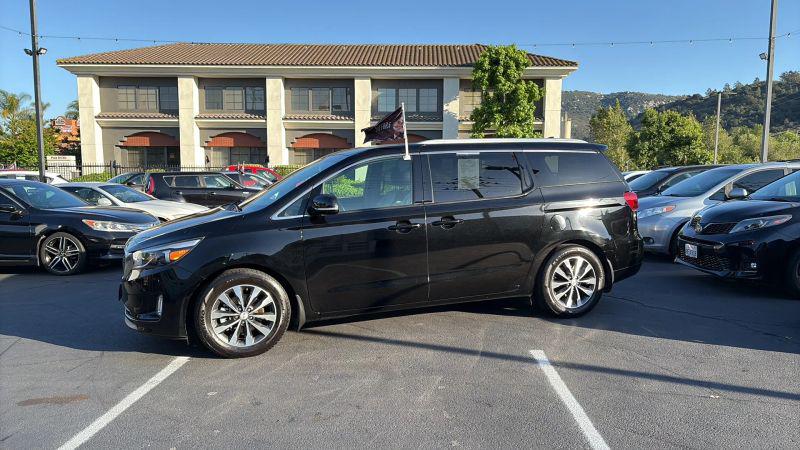 2018 Kia Sedona SX
