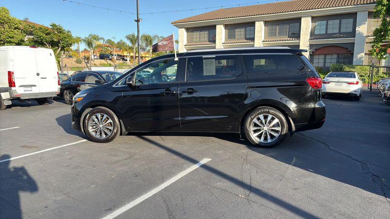 2018 Kia Sedona SX