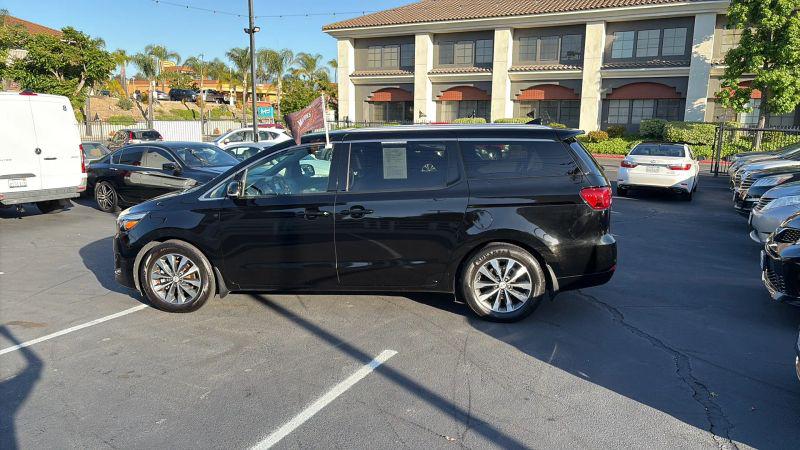 2018 Kia Sedona SX