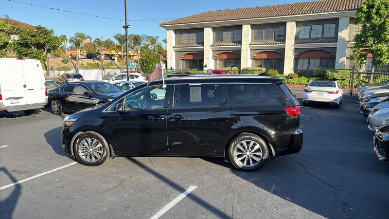 2018 Kia Sedona SX