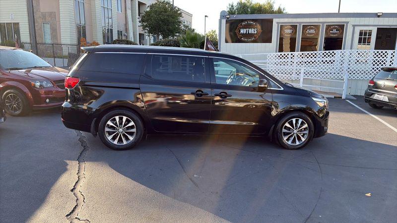 2018 Kia Sedona SX