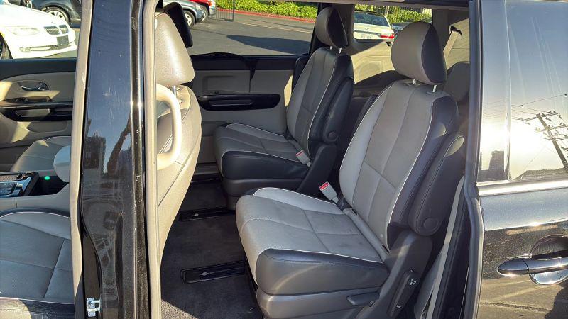 2018 Kia Sedona SX