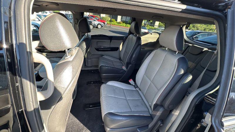 2018 Kia Sedona SX