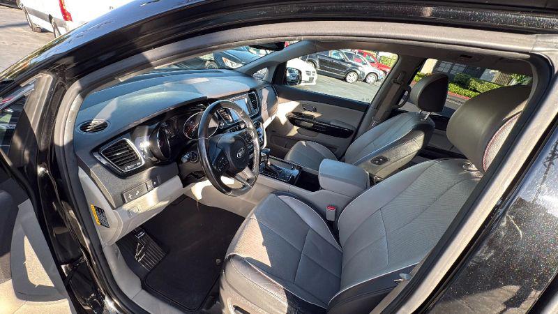 2018 Kia Sedona SX