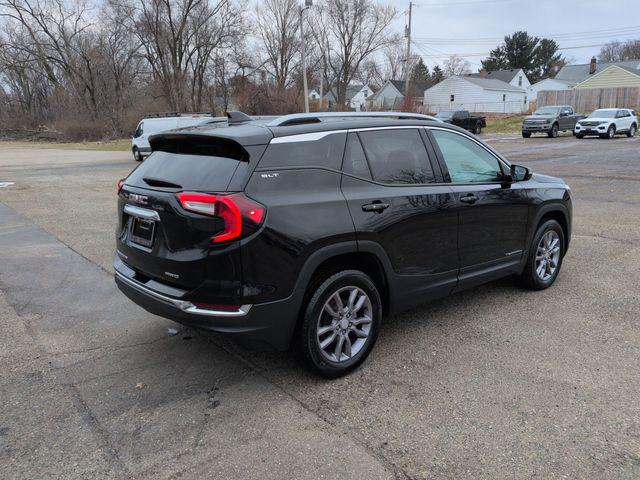 2024 GMC Terrain AWD SLT