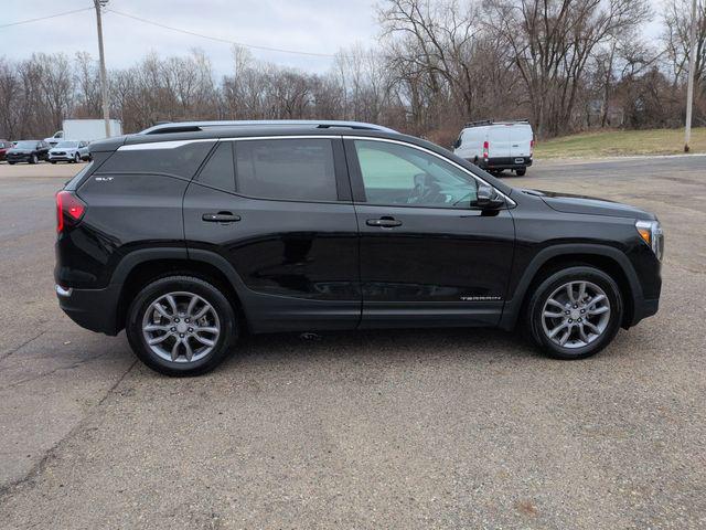 2024 GMC Terrain AWD SLT