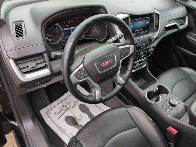 2024 GMC Terrain AWD SLT