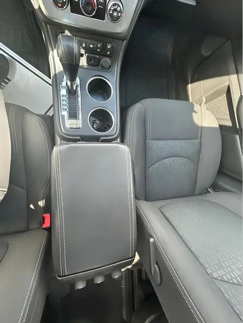 2015 GMC Acadia SLE-2