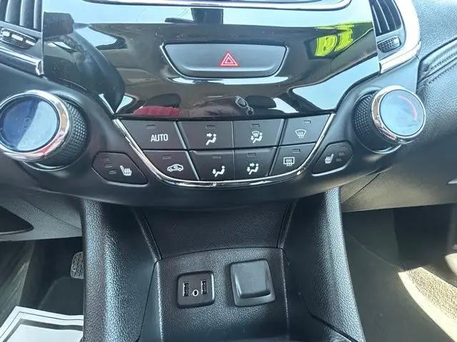2019 Chevrolet Cruze Premier