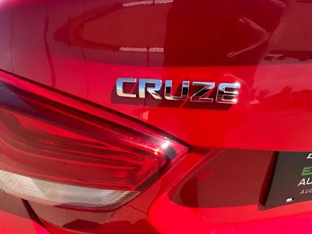 2019 Chevrolet Cruze Premier