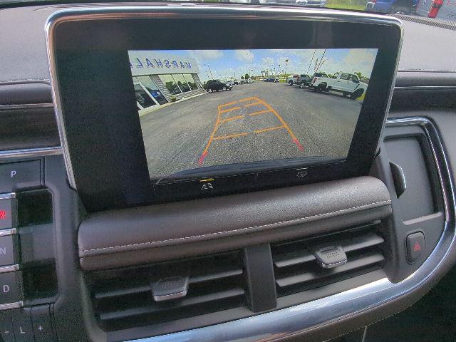 2022 Chevrolet Suburban 4WD LT