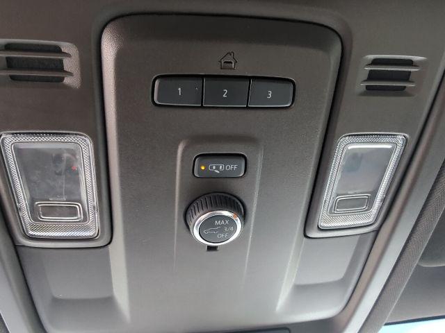 2022 Chevrolet Suburban 4WD LT