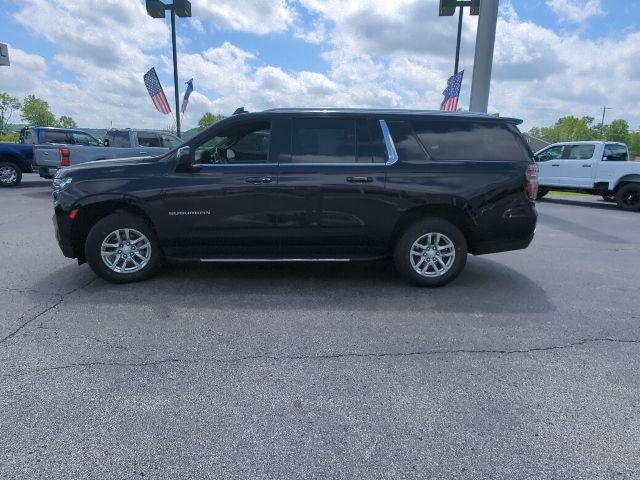 2022 Chevrolet Suburban 4WD LT