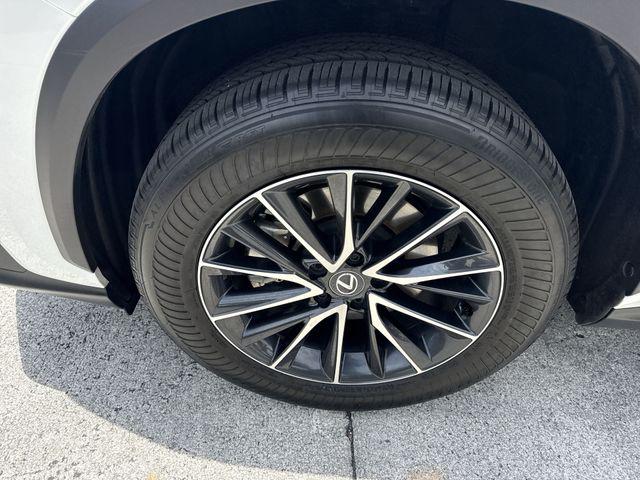 2025 Lexus NX 350h Premium