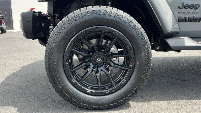 2022 Jeep Wrangler Unlimited Sahara Altitude 4x4
