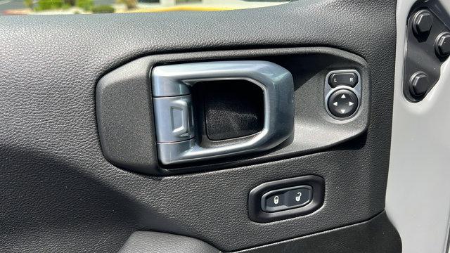 2022 Jeep Wrangler Unlimited Sahara Altitude 4x4