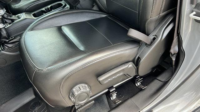 2022 Jeep Wrangler Unlimited Sahara Altitude 4x4