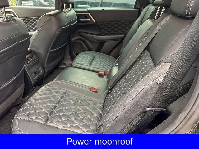 2023 Mitsubishi Outlander Unknown