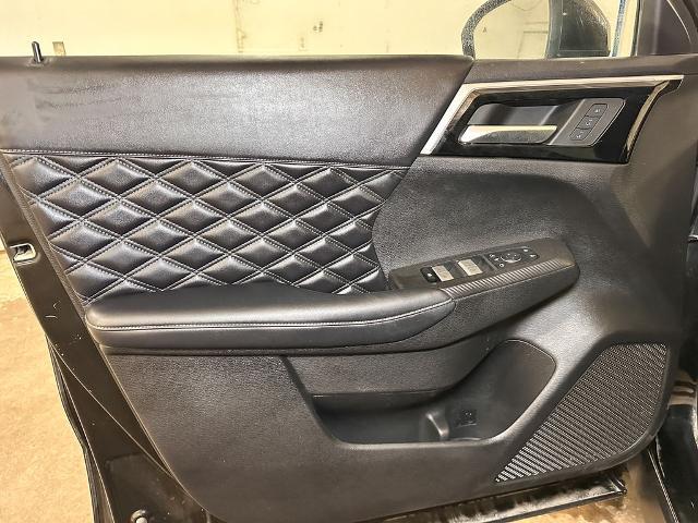 2023 Mitsubishi Outlander Unknown