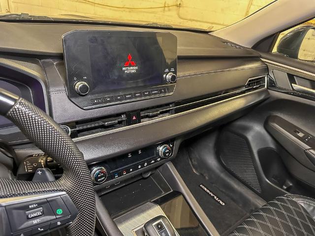 2023 Mitsubishi Outlander Unknown