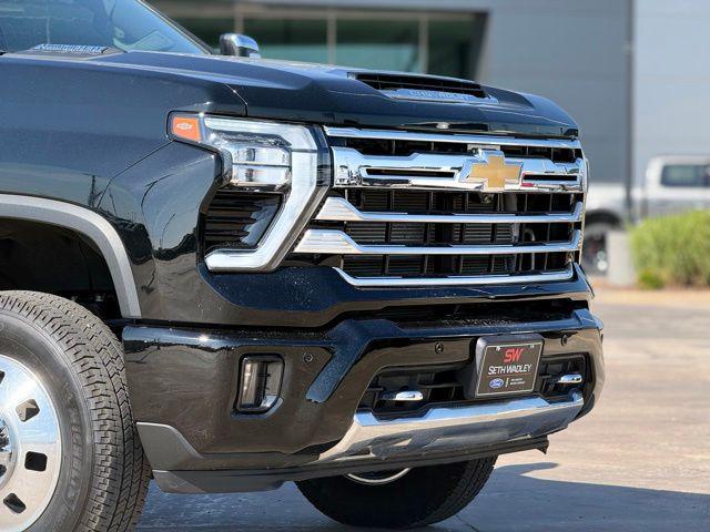 2024 Chevrolet Silverado 3500HD 4WD Crew Cab Long Bed High Country