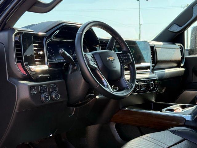 2024 Chevrolet Silverado 3500HD 4WD Crew Cab Long Bed High Country