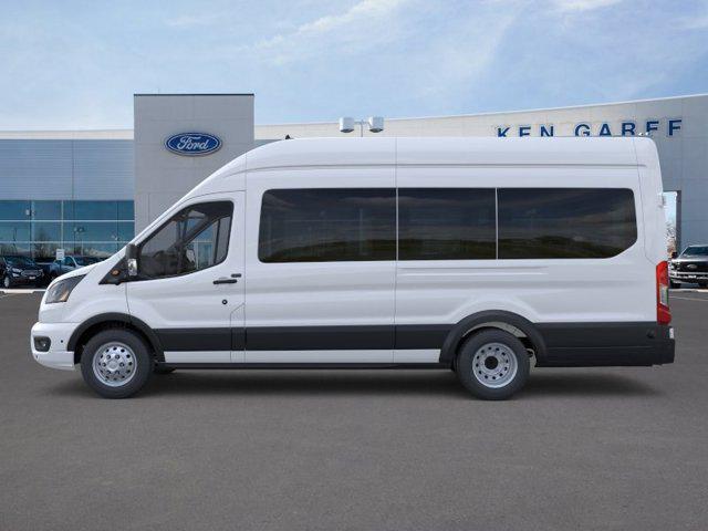 2026 Ford Transit Passenger Wagon XLT