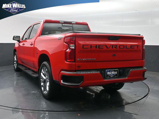 2020 Chevrolet Silverado 1500 2WD Crew Cab Short Bed RST
