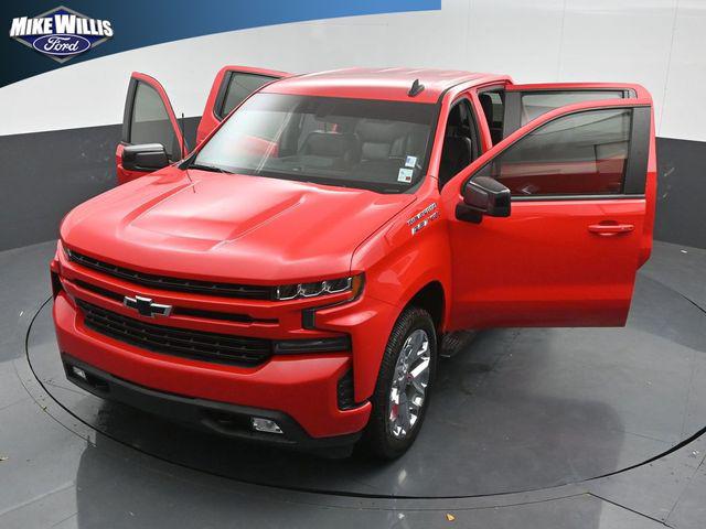 2020 Chevrolet Silverado 1500 2WD Crew Cab Short Bed RST