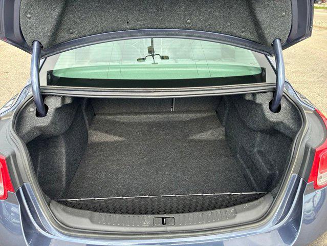 2013 Chevrolet Malibu 1LS
