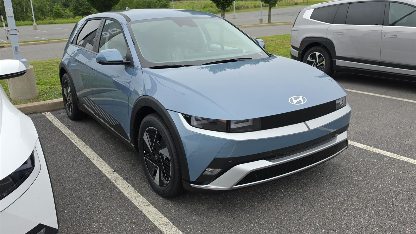2026 Hyundai IONIQ 5 SE
