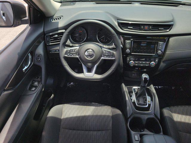 2020 Nissan Rogue SV FWD