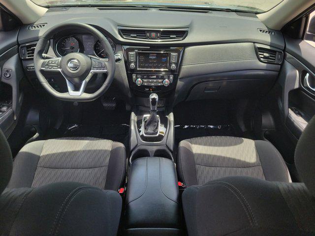 2020 Nissan Rogue SV FWD