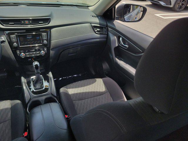 2020 Nissan Rogue SV FWD