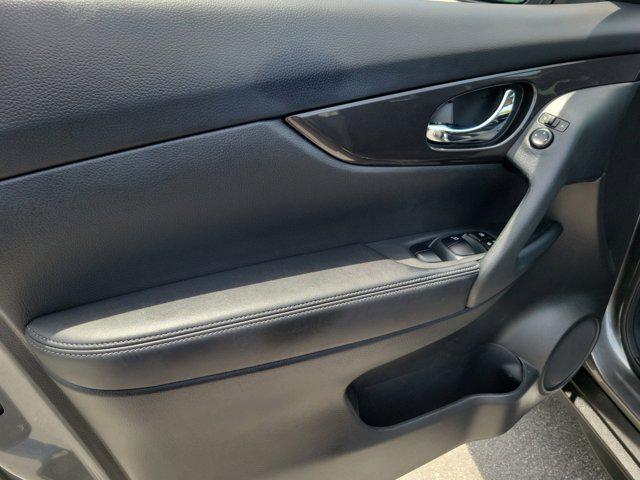2020 Nissan Rogue SV FWD