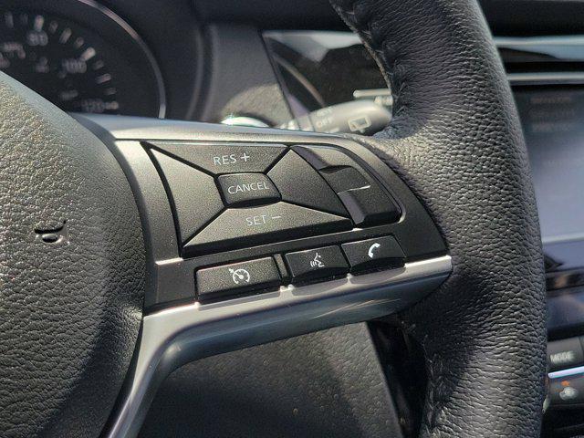 2020 Nissan Rogue SV FWD