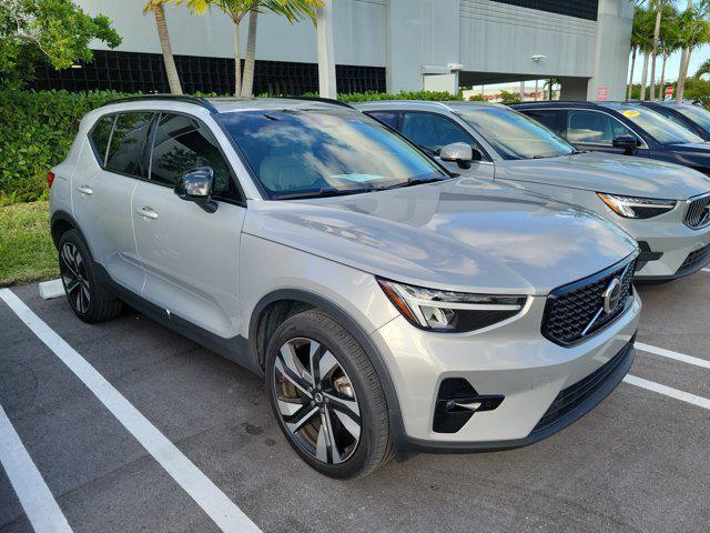 2023 Volvo XC40 B5 Plus Dark Theme for sale in Delray Beach, FL