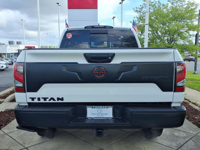 2023 Nissan Titan Crew Cab PRO-4X 4x4