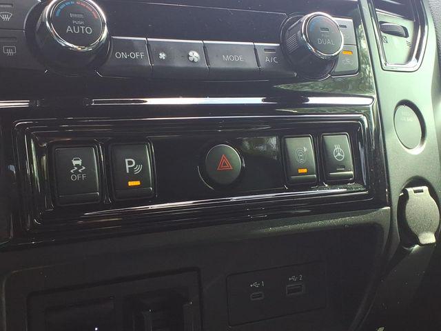 2023 Nissan Titan Crew Cab PRO-4X 4x4