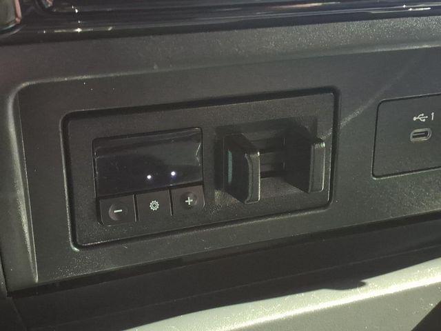2023 Nissan Titan Crew Cab PRO-4X 4x4