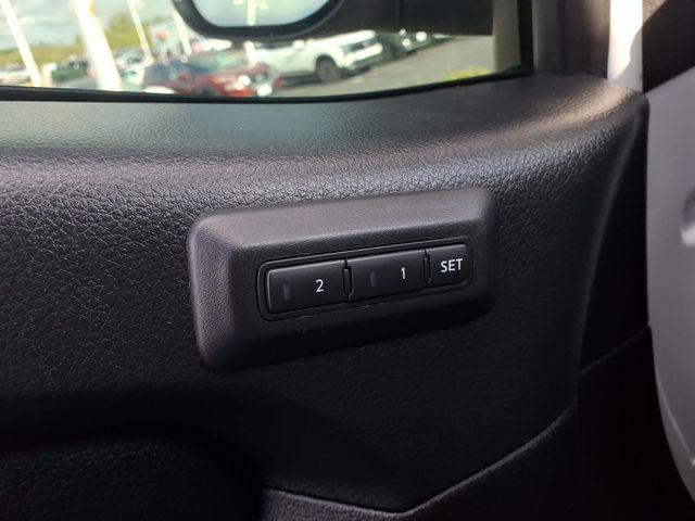 2023 Nissan Titan Crew Cab PRO-4X 4x4